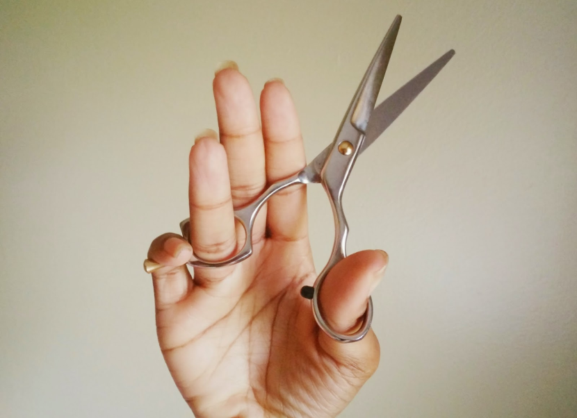 ergonomic design of scissors